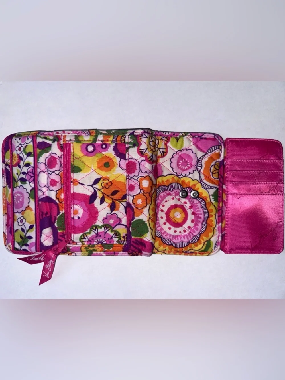 EUC Vera Bradley Clementine Floral Quilted Trifold Wallet - Pink & Orange Multi - Picture 5 of 9